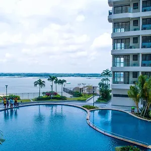 Scenic Country Garden Danga Bay By Lions Bay 新山
